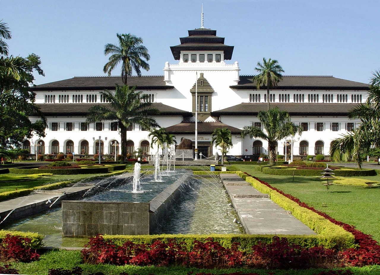 Bandung-min